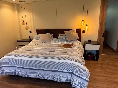 Casa de 4 alcobas en venta en Loma Del Escobero, Medellín · foto 11 de 20