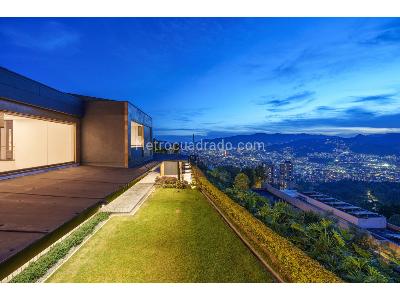 Casa de 5 alcobas en venta en Las Palmas, Medellín, 2000 m² · foto 3 de 20
