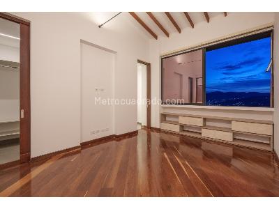 Casa de 5 alcobas en venta en Las Palmas, Medellín, 2000 m² · foto 19 de 20
