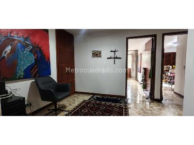 Apartamento de 3 alcobas en venta en Transversal Inferior, Medellín, 162 m² · foto 6 de 9