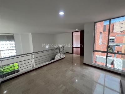 Apartamento de 3 alcobas en venta en La Abadia, Medellín, 246 m² · foto 9 de 20