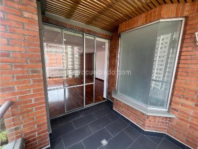 Apartamento de 3 alcobas en venta en La Abadia, Medellín, 246 m² · foto 19 de 20