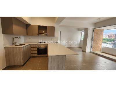 Apartamento en arriendo en Ciudad Del Rio, Medellín · foto 5 de 18