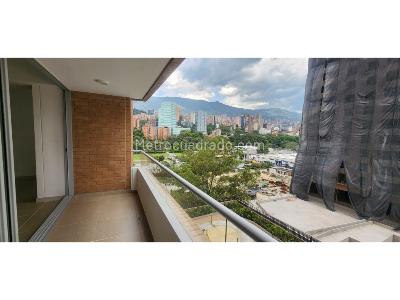 Apartamento en arriendo en Ciudad Del Rio, Medellín · foto 10 de 18