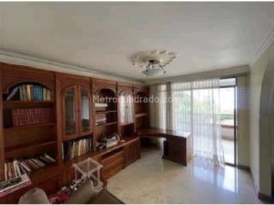 Apartamento de 4 alcobas en venta en La Linde, Medellín, 254 m² · foto 7 de 16