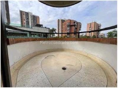 Apartamento de 4 alcobas en venta en La Linde, Medellín, 254 m² · foto 10 de 16