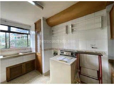 Apartamento de 4 alcobas en venta en La Linde, Medellín, 254 m² · foto 16 de 16