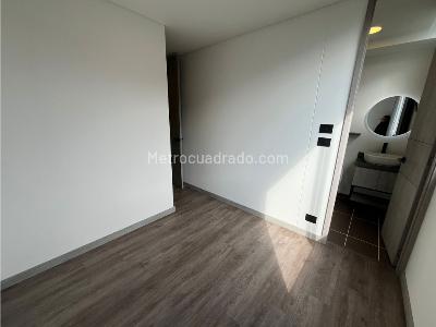 Apartamento de 2 alcobas en arriendo en Transversal Intermedia, Medellín, 108 m² · foto 11 de 18