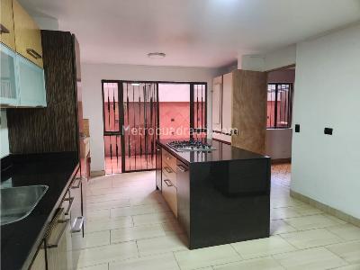 Apartamento en venta en La Frontera, Medellín · foto 5 de 20