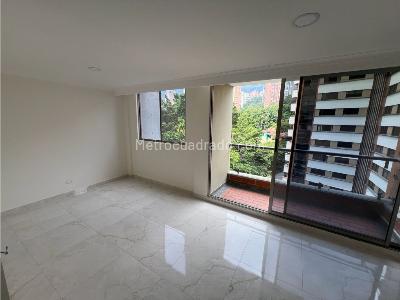Apartamento de 3 alcobas en arriendo en Los Balsos, Medellín, 89 m² · foto 4 de 19
