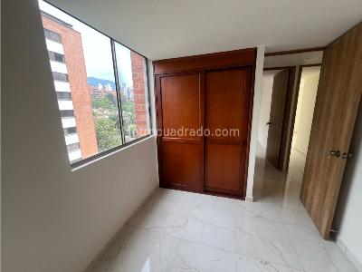 Apartamento de 3 alcobas en arriendo en Los Balsos, Medellín, 89 m² · foto 8 de 19