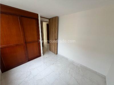 Apartamento de 3 alcobas en arriendo en Los Balsos, Medellín, 89 m² · foto 9 de 19