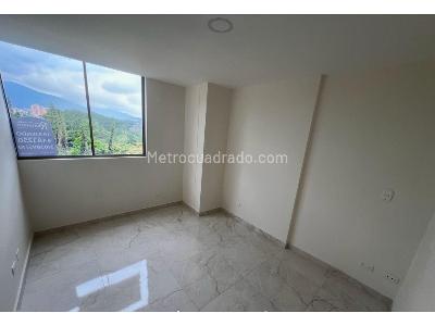 Apartamento de 3 alcobas en arriendo en Los Balsos, Medellín, 89 m² · foto 14 de 19