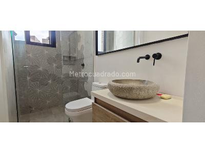 Apartamento de 3 alcobas en arriendo en Vizcaya, Medellín, 250 m² · foto 16 de 16