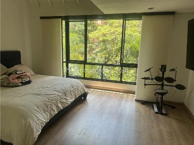 Casa de 3 alcobas en venta en La Abadia, Medellín, 224 m² · foto 10 de 17