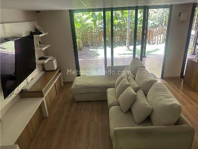 Casa de 3 alcobas en venta en La Abadia, Medellín, 224 m² · foto 15 de 17