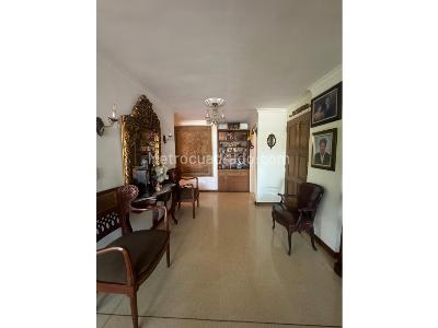 Apartamento en venta en Segundo Parque De Laureles, Medellín · foto 4 de 19