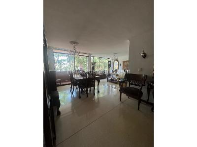 Apartamento en venta en Segundo Parque De Laureles, Medellín · foto 6 de 19