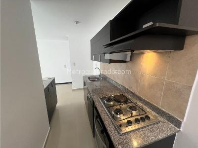 Apartamento de 2 alcobas en arriendo en Loma De Los Gonzalez, Medellín, 70 m² · foto 7 de 13