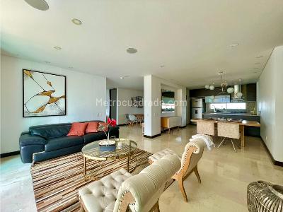 Apartamento de 2 alcobas en arriendo en Santa Maria De Los Angeles, Medellín, 125 m² · foto 2 de 11