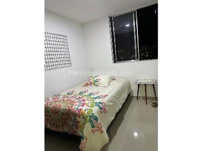 Apartamento de 3 alcobas en arriendo en Prados De Sabaneta, Medellín, 57 m² · foto 8 de 14