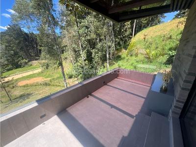 Casa de 3 alcobas en venta en Las Palmas, Medellín, 1000 m² · foto 7 de 20