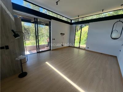 Casa de 3 alcobas en venta en Las Palmas, Medellín, 1000 m² · foto 11 de 20