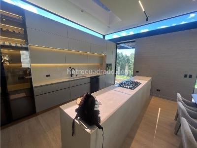 Casa de 3 alcobas en venta en Las Palmas, Medellín, 1000 m² · foto 17 de 20