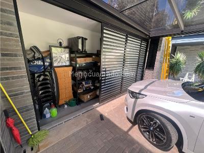 Casa de 3 alcobas en venta en Las Palmas, Medellín, 1000 m² · foto 19 de 20