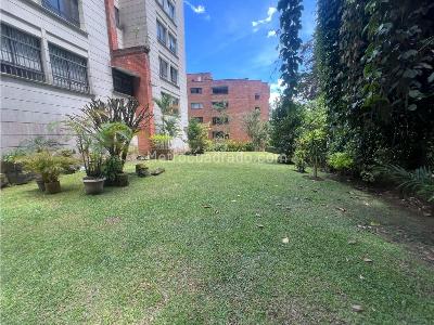 Apartamento de 3 alcobas en arriendo en Los Balsos, Medellín, 142 m² · foto 16 de 19