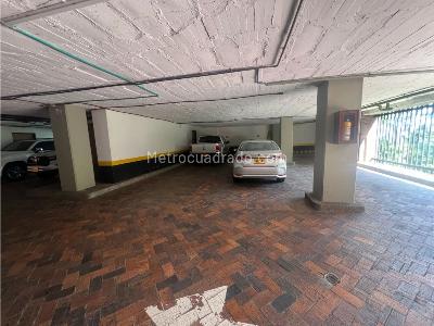 Apartamento de 3 alcobas en arriendo en Los Balsos, Medellín, 142 m² · foto 19 de 19