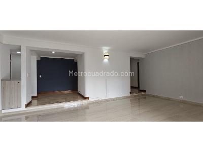Apartamento de 3 alcobas en arriendo en Los Parra, Medellín, 155 m² · foto 3 de 16