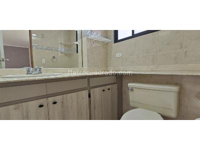 Apartamento de 3 alcobas en arriendo en Los Parra, Medellín, 155 m² · foto 14 de 16