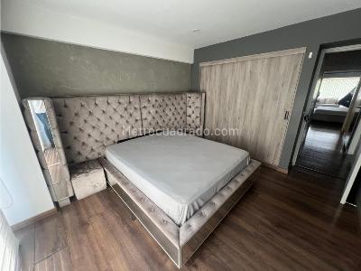 Casa de 4 alcobas en arriendo en Loma Benedictinos, Medellín, 350 m² · foto 14 de 18