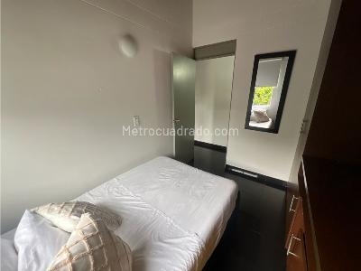 Apartamento de 3 alcobas en venta en Loma Del Esmeraldal, Medellín, 61 m² · foto 8 de 16