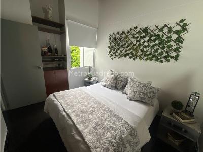 Apartamento de 3 alcobas en venta en Loma Del Esmeraldal, Medellín, 61 m² · foto 9 de 16