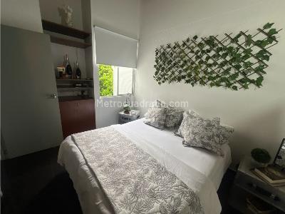 Apartamento de 3 alcobas en venta en Loma Del Esmeraldal, Medellín, 61 m² · foto 11 de 16