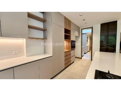 Casa de 5 alcobas en venta en Loma Del Esmeraldal, Medellín, 600 m² · foto 16 de 18