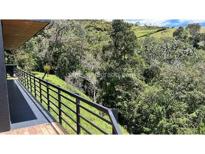 Casa de 3 alcobas en venta en Llanogrande, Medellín · foto 3 de 20