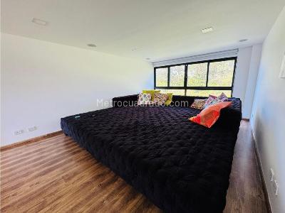 Casa de 5 alcobas en venta en Llanogrande, Medellín · foto 17 de 20