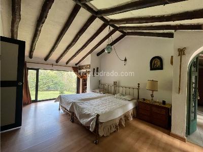 Casa de 5 alcobas en venta en La Ceja, Medellín · foto 8 de 19