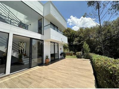 Casa en arriendo en Guarne, Medellín · foto 10 de 18