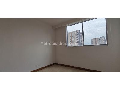 Apartamento de 3 alcobas en arriendo en Altos Del Poblado, Medellín, 100 m² · foto 5 de 15