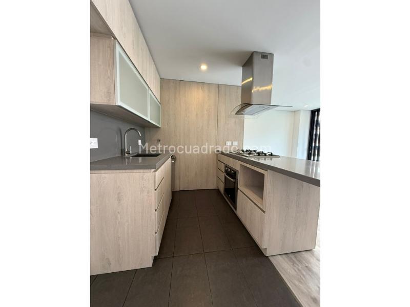 Piso – Medellín, Las Lomas Numero 2, El Poblado - Más