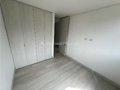 Apartamento de 3 alcobas en venta en Cumbres, Medellín, 121 m² · foto 9 de 20