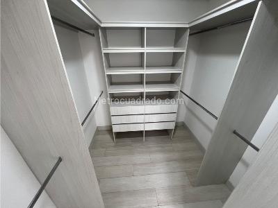 Apartamento de 3 alcobas en venta en Cumbres, Medellín, 121 m² · foto 18 de 20