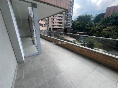 Apartamento de 3 alcobas en venta en Cumbres, Medellín, 121 m² · foto 19 de 20