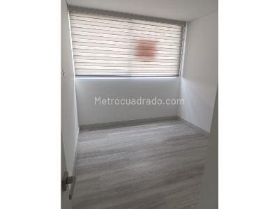 Apartamento en arriendo en Cumbres, Medellín · foto 3 de 10