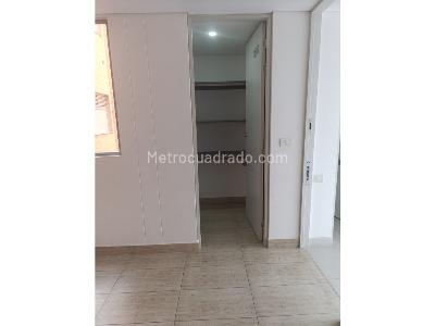 Apartamento en arriendo en Cumbres, Medellín · foto 7 de 10