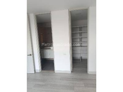 Apartamento en arriendo en Cumbres, Medellín · foto 9 de 10